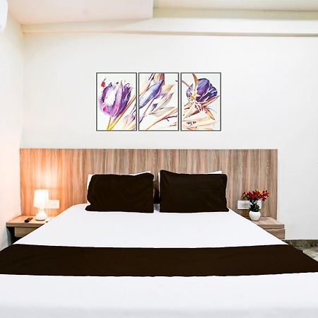 Super Hotel O Dombivali Formerly Pk Lodging Dombivli Buitenkant foto